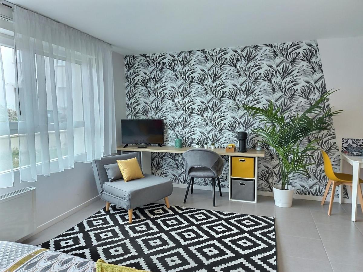Apartament Le Soleo Moussy-le-Neuf Zewnętrze zdjęcie
